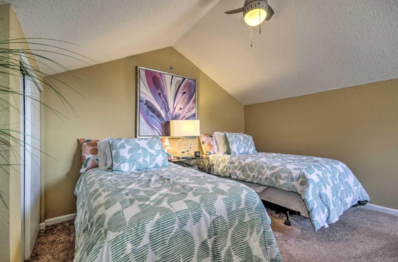 Osage Beach Condo With Shared Pool And Lake Views! Luaran gambar